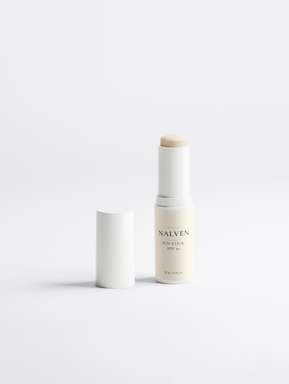 Sun Stick SPF 50 NALVEN aberto – textura sólida do protetor solar