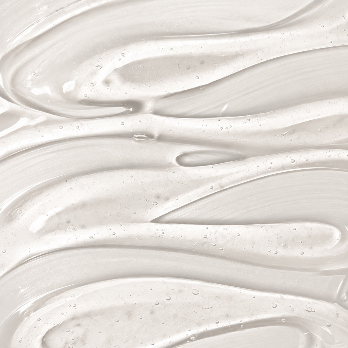 Textura gel transparente do NALVEN Oil-To-Milk Cleanser